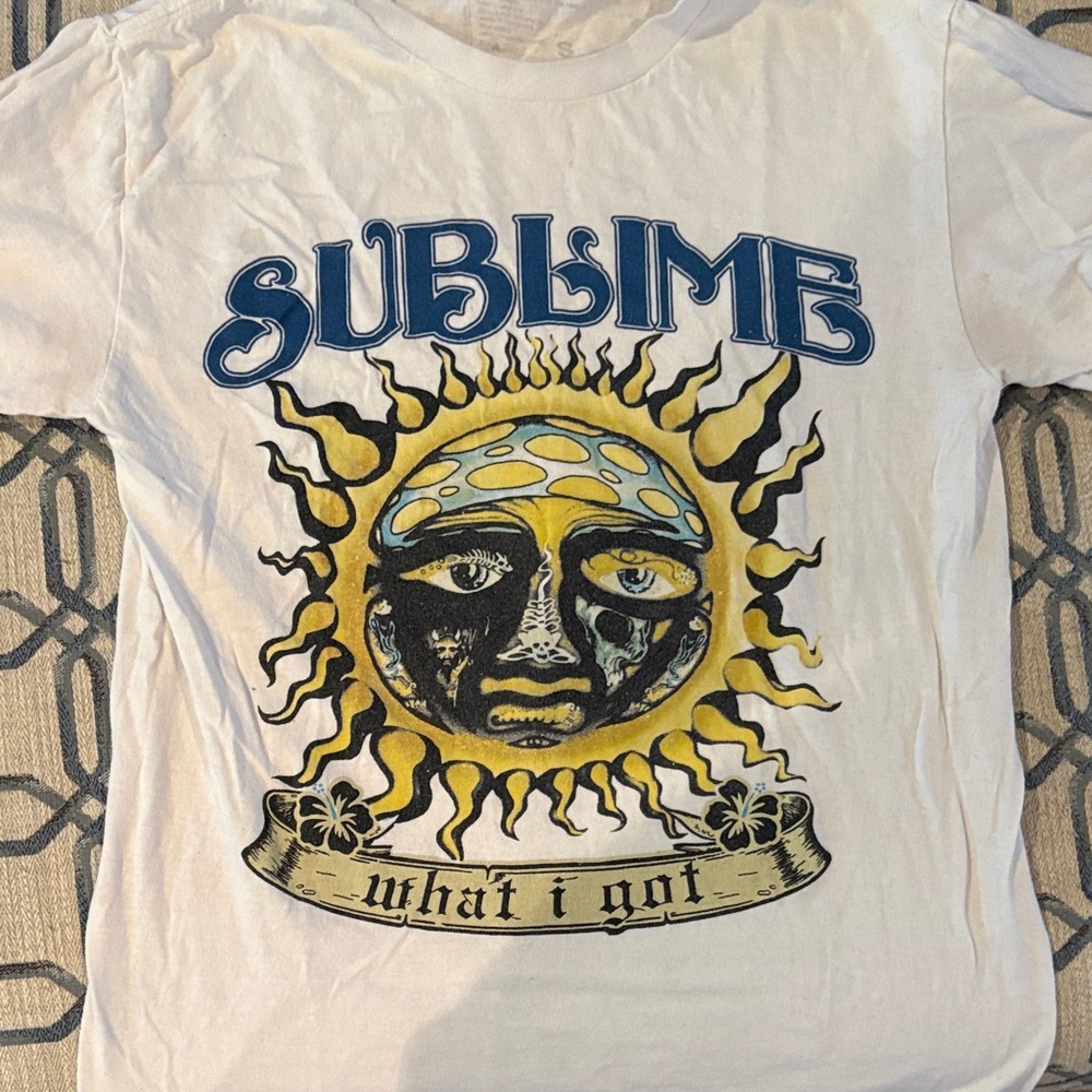 Sublime White Graphic Tee - Short Sleeve